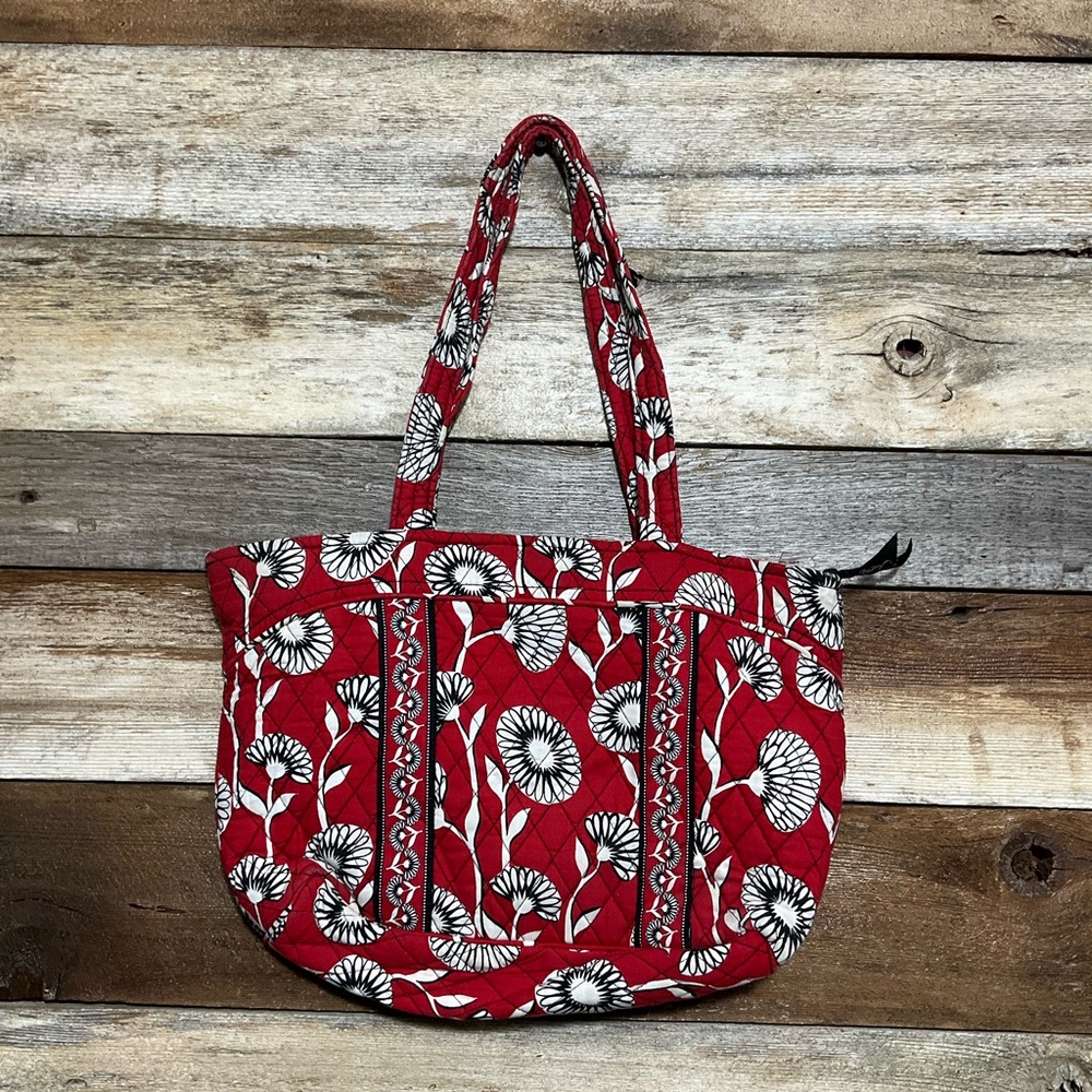 Vera Bradley quilted bag